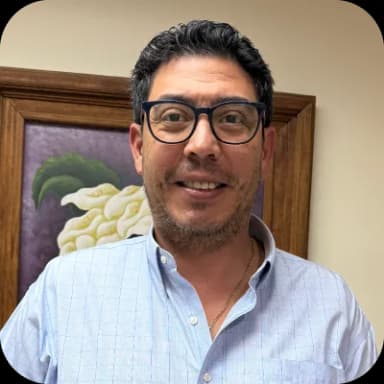 Carlos Roberto Belloso C.